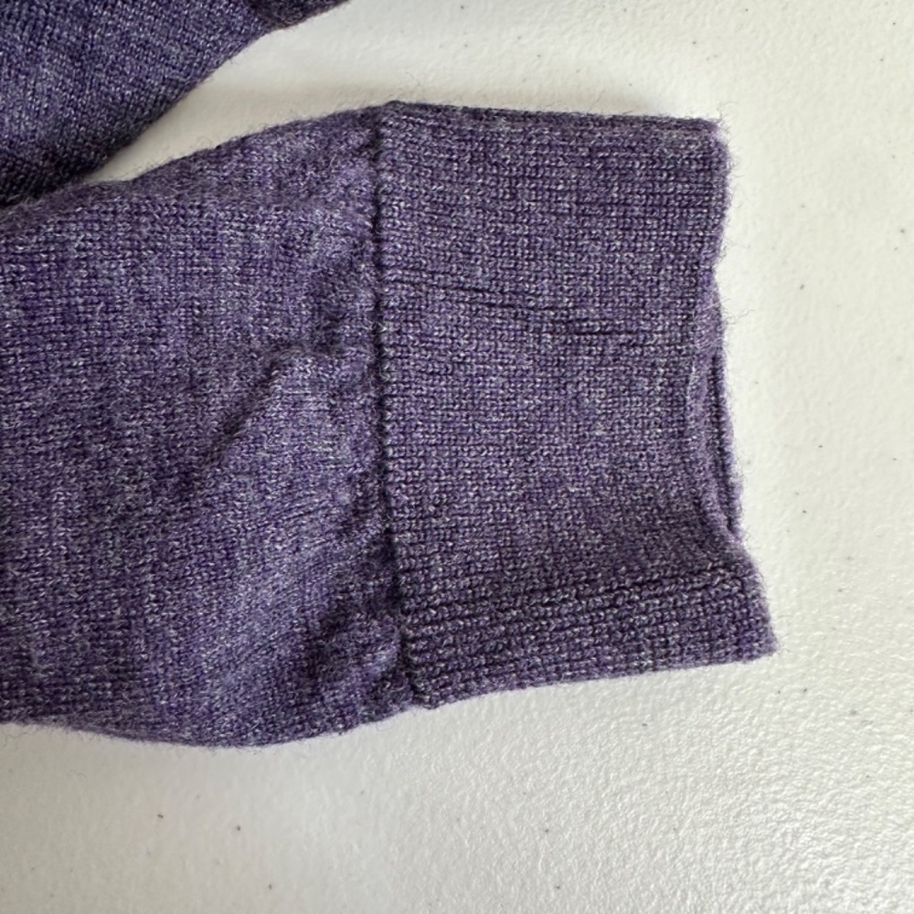 Hugo Boss Slim Fit Crewneck Cozy Knit Purple Sweater 100% Virgin Wool Size L - Picture 9 of 12